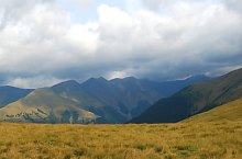 Traseul Valea Valsanului - Varful Moldoveanu, Muntii Fagaras, Foto: Florin Manea Traseul Valea Valsanului - Varful Moldoveanu, Muntii Fagaras, Foto: Florin Manea