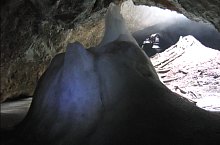 Eszkimó jégbarlang, vagy Pokol tüze barlang, Glavoj , Fotó: Tőrös Víg Csaba