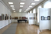 Gallery- Art museum