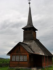 Răzoare: Wooden church, left bank