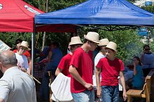 Festivalul Palariilor de Paie, DN13a Balauseri-Miercurea Ciuc, Foto: Szőcs László