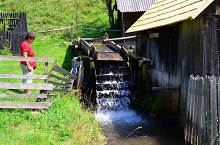 Vărşag: Watermill