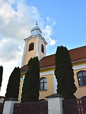 Biserica catolica, Capalnita , Foto: WR