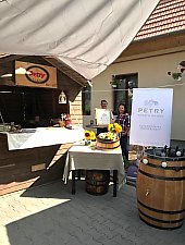 Crama Petry, Calimanesti , Foto: Petry Estate Winery