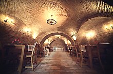 Conacul Simén, Calimanesti , Foto: Petry Estate Winery