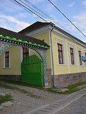 Scoala catolica, Sancrai , Foto: WR