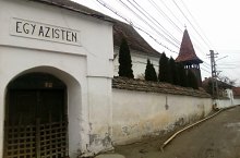 Unitarian church, Trei Sate , Photo: Tökés Lóránd