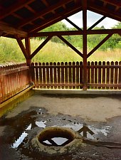 Izvoarele minerale, Corund , Foto: WR