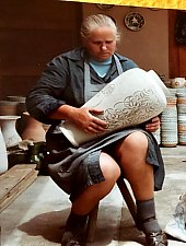 Atelier de olarit, Corund , Foto: Ilyés Vészti Mihály Fazekasház