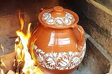 Atelier de olarit, Corund , Foto: Ilyés Vészti Mihály Fazekasház