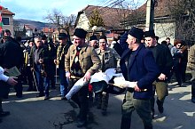 Inmormantarea farsangului, Ocna de Jos , Foto: Csedő Atttila