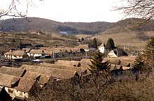 Evangelical fortified church, Roandola , Photo: Hermann Fabini