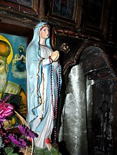 Biserica veche, Surdesti , Foto: WR