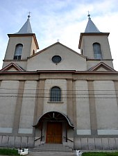 Biserica catolica, Iojib , Foto: WR