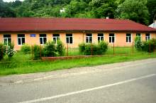 School, Valea Borcutului , Photo: WR