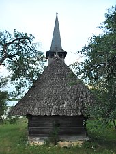 Wooden church, Frâncenii Boiului , Photo: WR