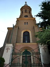 Biserica catolica, Tasnad , Foto: WR