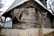 Wooden church, Brusturi , Photo: WR