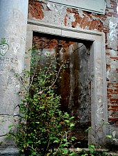 Cripta familiei Jósika, Surduc , Foto: WR