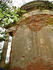 Cripta familiei Jósika, Surduc , Foto: WR