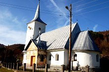 The church from Ciungi, Vidra , Photo: WR