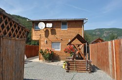 Moldoveneşti: Casa Natalia