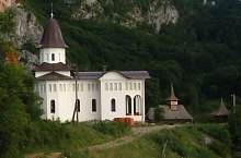 Sub Piatra monastery, Sub Piatră , Photo: WR