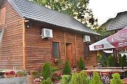 Moldoveneşti: Casa Bogdan