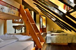 Castel Templul Cavalerilor, DN75 Lunca-Turda, Foto: WR