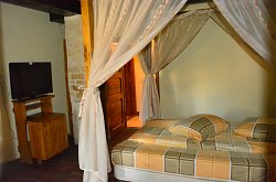 Castel Templul Cavalerilor, DN75 Lunca-Turda, Foto: WR