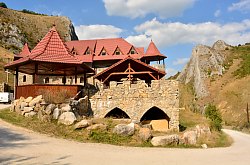 Castel Templul Cavalerilor, DN75 Lunca-Turda, Foto: WR