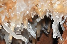 Pestera cu cristale Farcu, Cheile Lazuri , Foto: WR