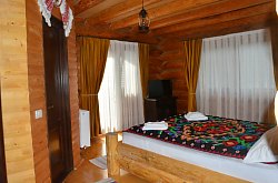 Pensiunea Coada Lacului, Lacul Lesu , Foto: WR