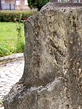 Altarul funerar roman, Huedin , Foto: WR