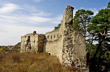 Cetatea inainte de restaurare, Feldioara , Foto: Bogdan Apostoaia