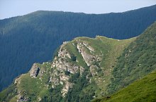 Suru chalet - Suru saddle hiking trail, Făgăraș mountains, Photo: Daniel Paraschiv