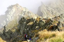 Negoiu peak-Scării saddle hiking trail, Făgăraș mountains, Photo: Gabriel Gheorghiu