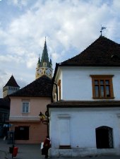 Casa Schuller, Medias, Foto: Florin Acaju
