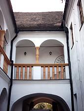 Casa Schuller, interiorul cu arcade, Foto: Urian Andrei