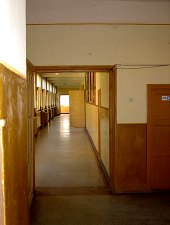 Highschool Drăgălina, Oravița·, Photo: Mihai Lazarov