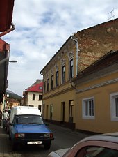 Black cat house, Oravița·, Photo: Ramona Stângu