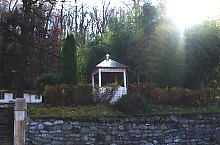 Villa and Garden Tire, Oravița·, Photo: Ramona Stângu