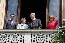 Întoarcerea familiei Regale