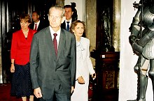 Întoarcerea familiei Regale