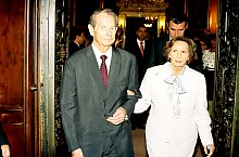 Întoarcerea familiei Regale