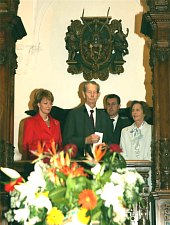 Întoarcerea familiei Regale