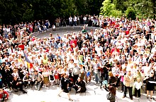 Întoarcerea familiei Regale